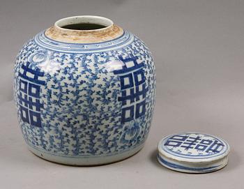 BOJAN, porslin, Kina, sent 1800-tal.