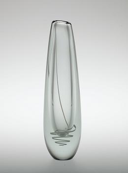 Gunnel Nyman, A VASE.