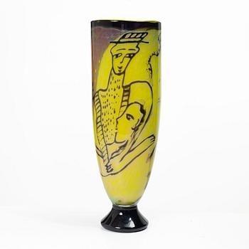 Ulrica Hydman-Vallien, a unique graal glass vase, Kosta Boda.