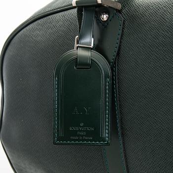 Louis Vuitton, "Taiga Kendall PM", väska.