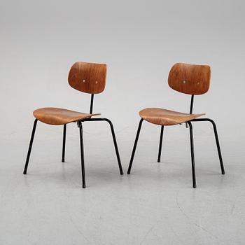 Six SE68 teak chairs by Egon Eiermann, desigend 1951.