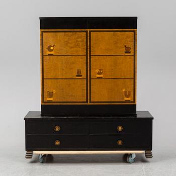OTTO SCHULZ, a 1930's cabinet from Boet.