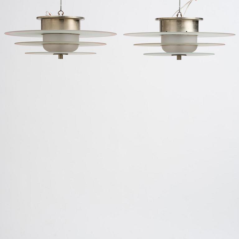 Harald Notini, taklampor, ett par, modell "10401", Arvid Böhlmarks Lampfabrik, Stockholm, 1930-tal.