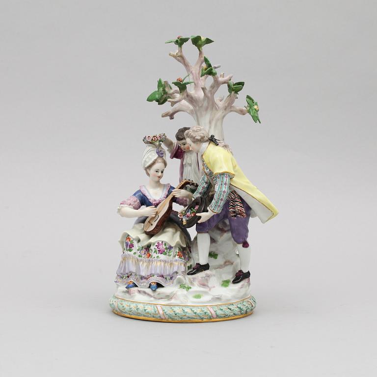 FIGURIN, porslin. Meissenliknande märke, 1900-tal.