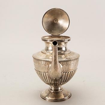 A Swedish 19th century silver coffee pot mark of CP Hedin Jönköping 1893, weight 506 gr.
