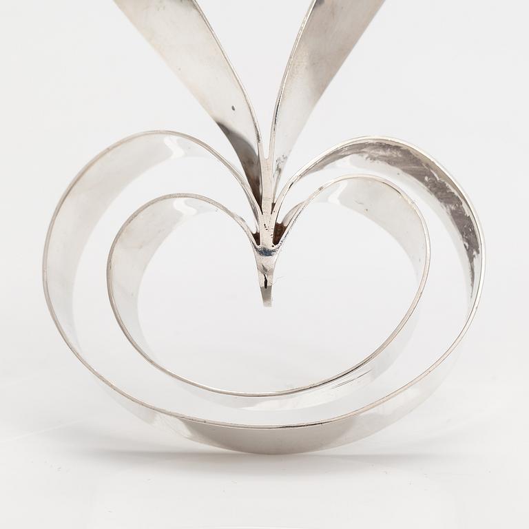 Helge Narsakka, A sterling silver collier. Kaunis Koru, Helsinki 1972.