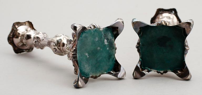 LJUSSTAKAR, 1 par, sterlingsilver, 1900-tal.