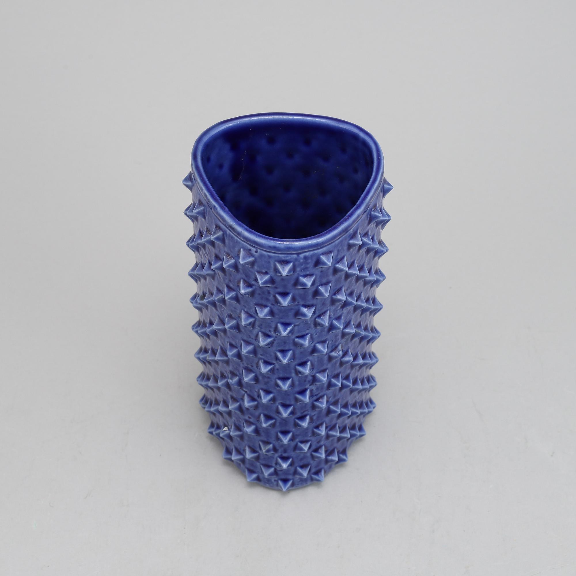 Gunnar Nylund, a stoneware vase, Rörstrand.
