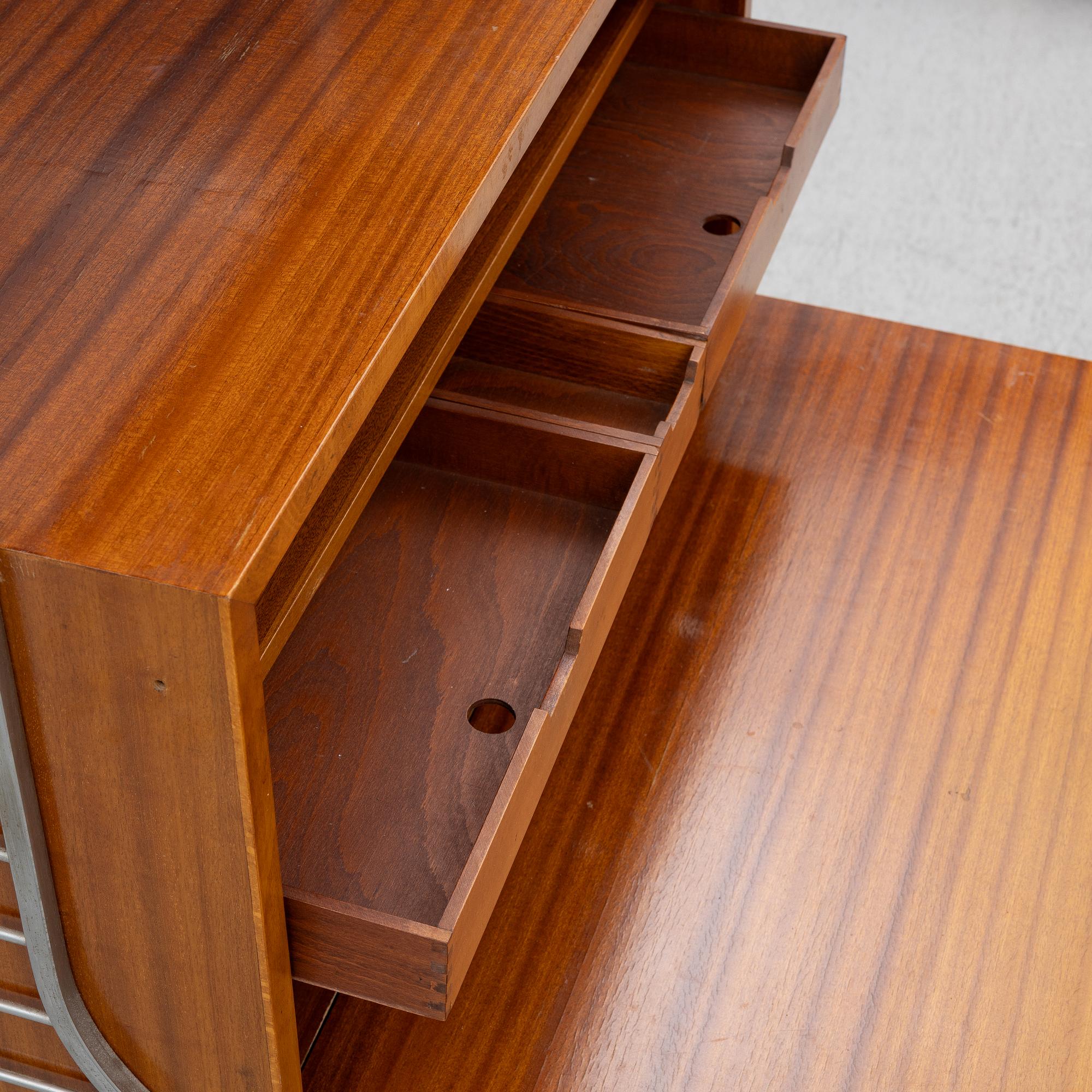 Nils Strinning, a 'Continental' shelf, mid-20th century.