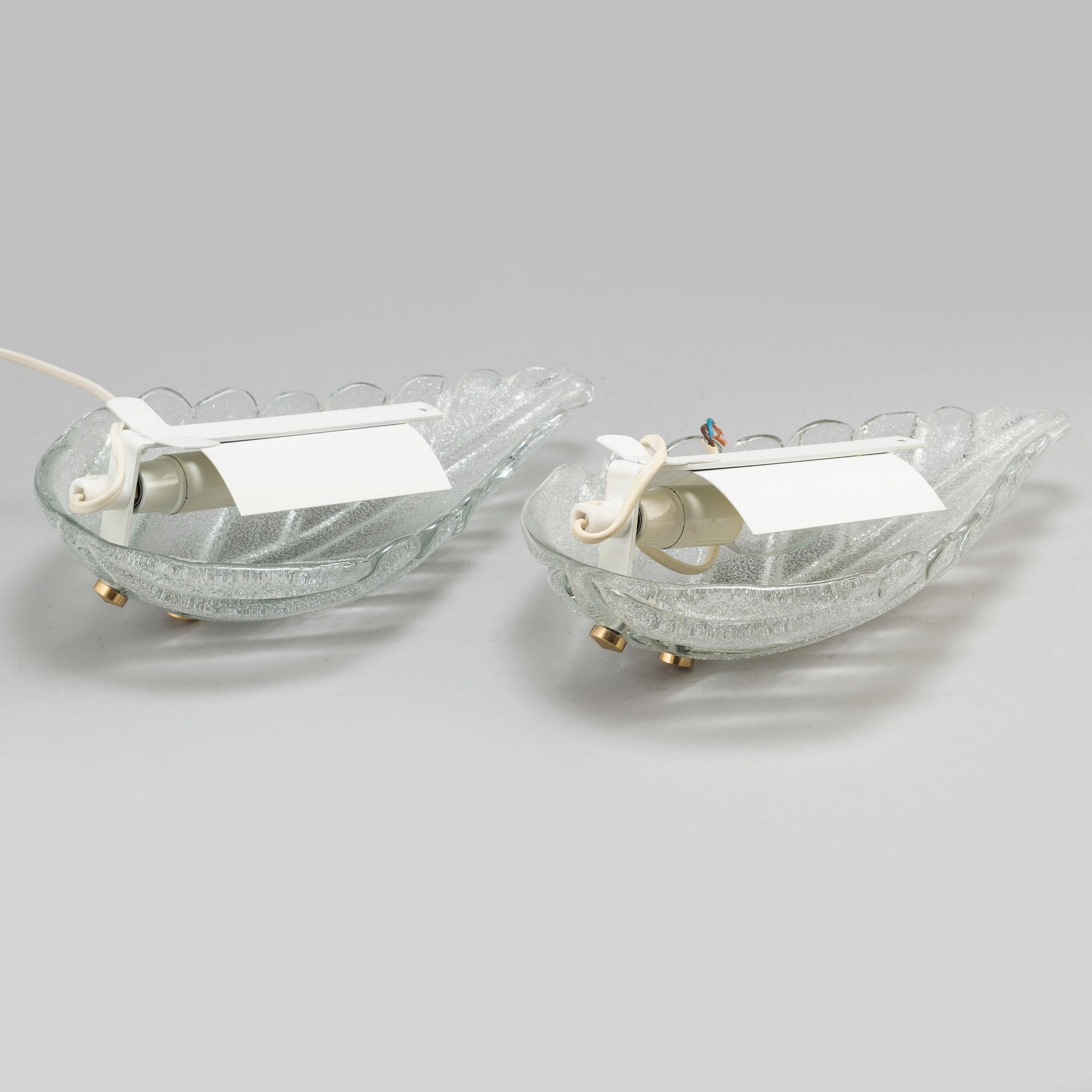 LAMPETTER/VÄGGLAMPOR, ett par, 1960-tal.