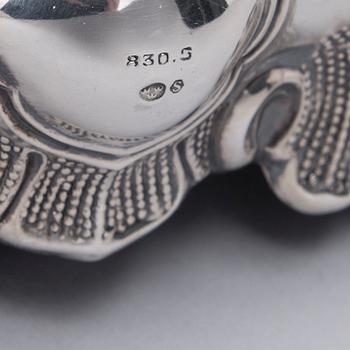 LJUSSTAKAR, ett par, silver 830, bär svenska importstämplar, 1900-tal.