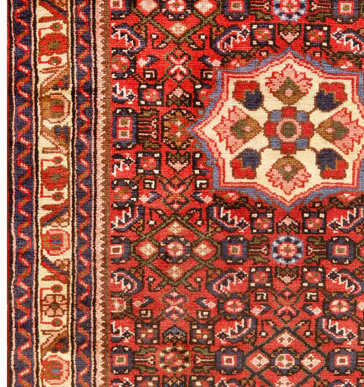 Gallerimatta, Hamadan, ca 452 x 95 cm.