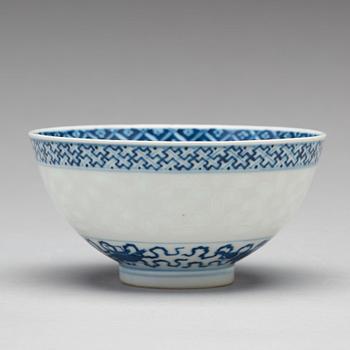 A blue and white bowl, Qing dynasty with Guangxus mark and period (1875-1908).