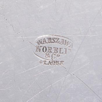BRICKA, försilvrad koppar, Warszawa Norblin & Co, Polen sekelskiftet 1800/1900.