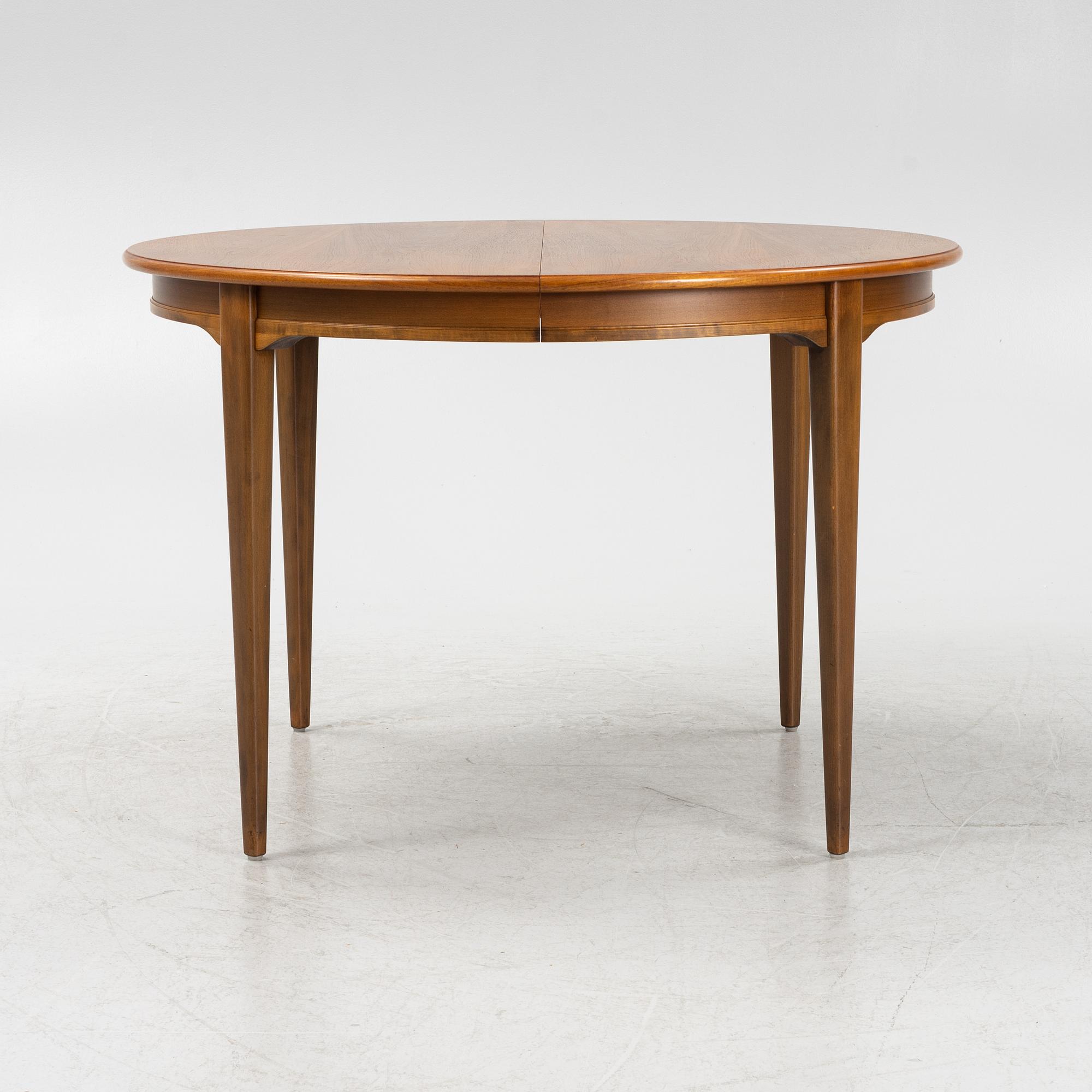 Dining table, walnut, mid-20th century.