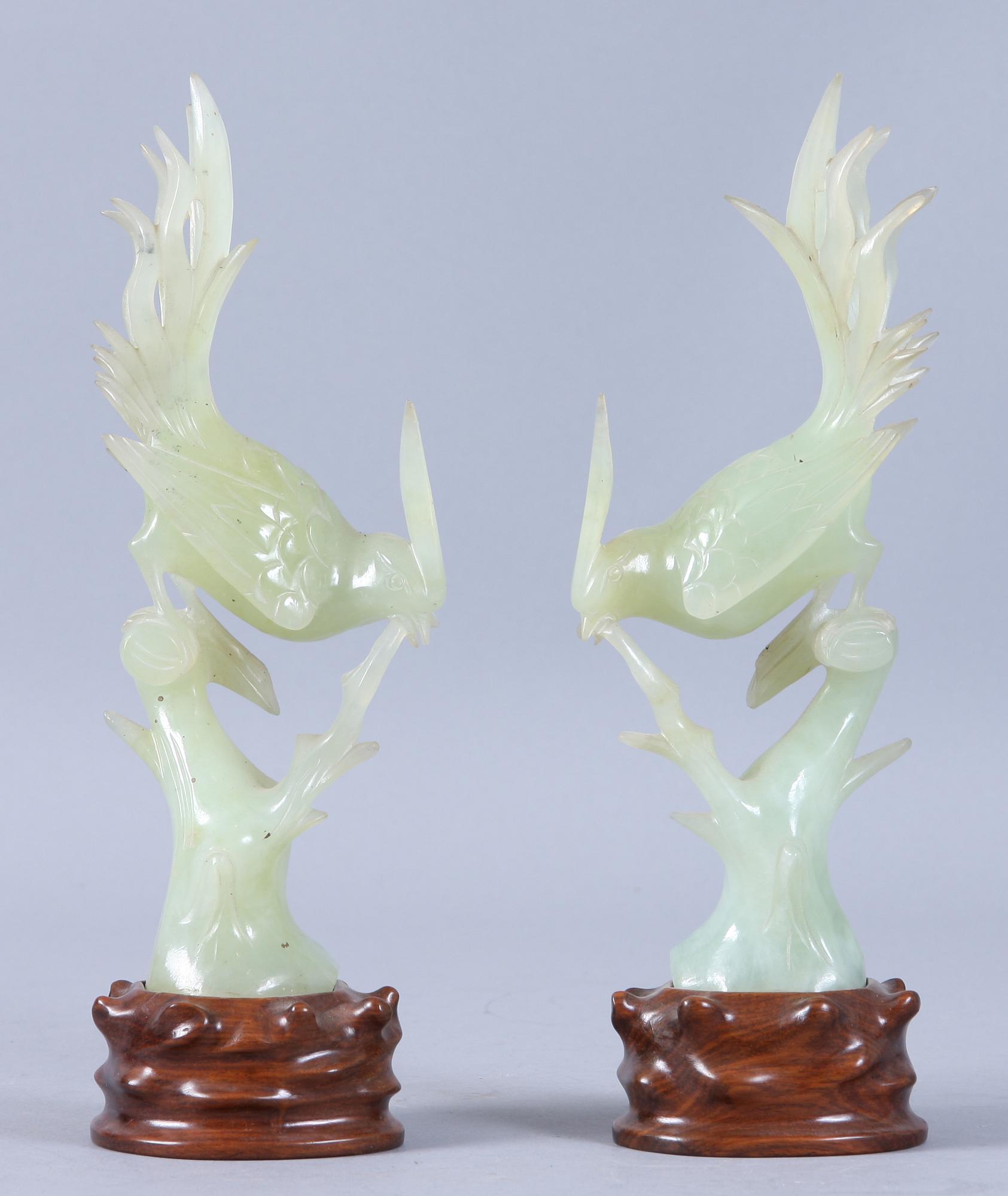 FIGURINER, ett par, orientaliska, 1900-tal.