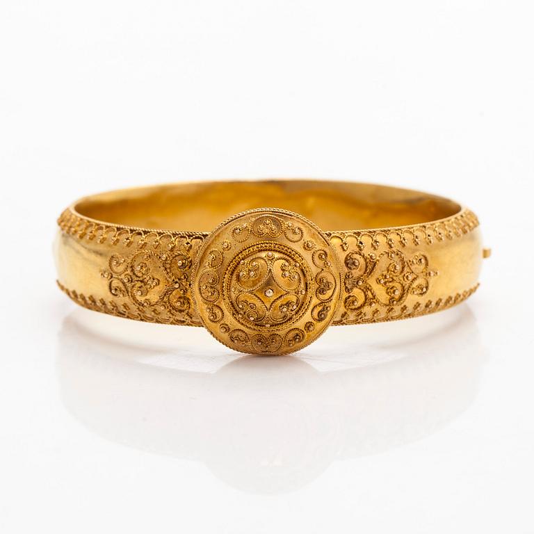 Bracelet, 18K gold, Stockholm, 19th century.