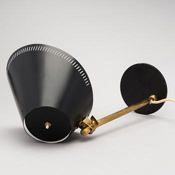 A 9227 TABLE LAMP FOR IDMAN, 1950s.