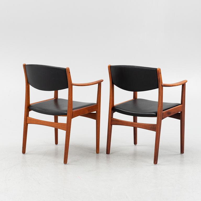 Karmstolar, ett par, Albin Johansson, Hyssna, 1950/60-tal.