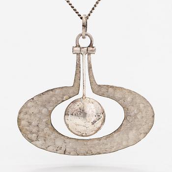 Tapio Wirkkala, halsband "Päron", sterlingsilver. Kultakeskus, Tammerfors 1975.