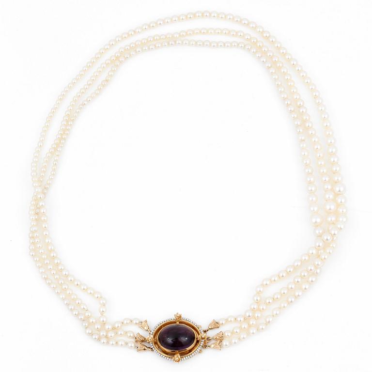 COLLIER, med odlade pärlor och cabochonslipad ametist, Stigbert, Stockholm, 1959.