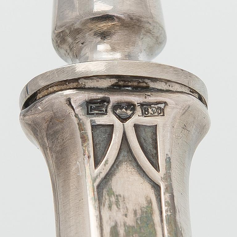 Bestickuppsättning, 48 dlr, silver, "Suomi"-serien, Kultateollisuus, Åbo 1913-2000.