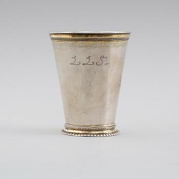 BÄGARE, silver, Rudolf Wittkopf, Stockholm 1714. Vikt ca 104 gram.