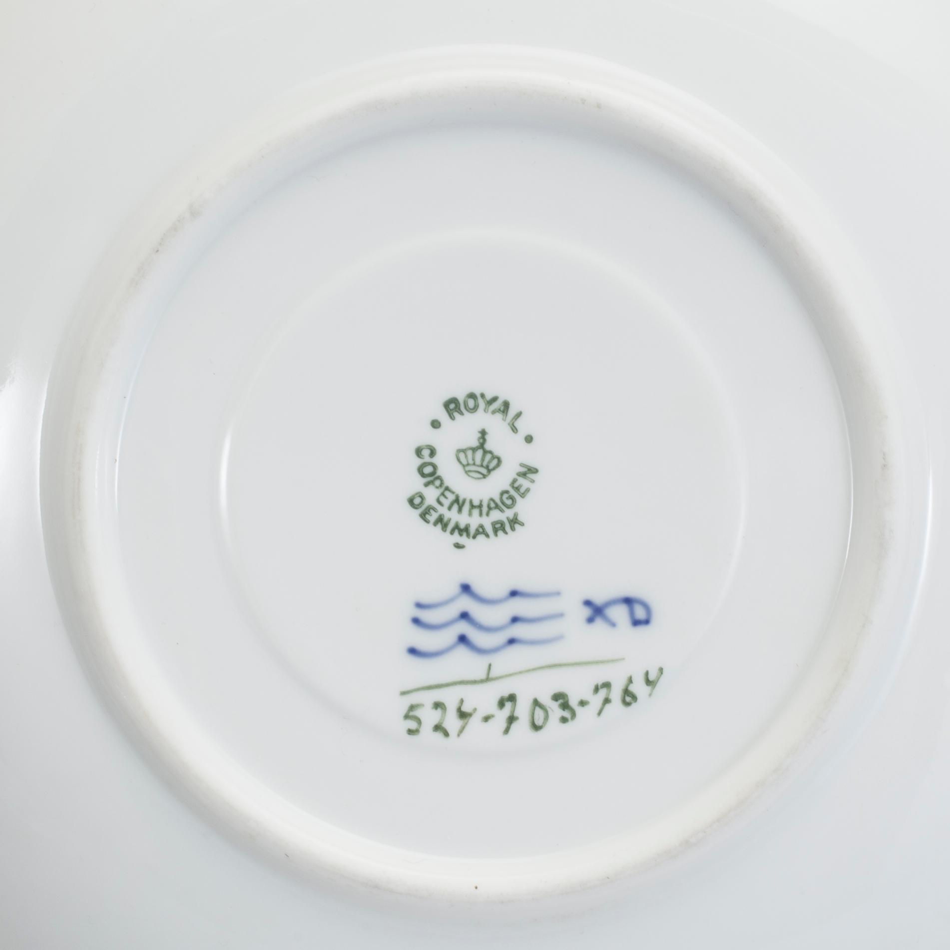 SERVISDELAR, 6 delar, "Musselmalet", Royal Copenhagen, 1900-talets andra hälft.