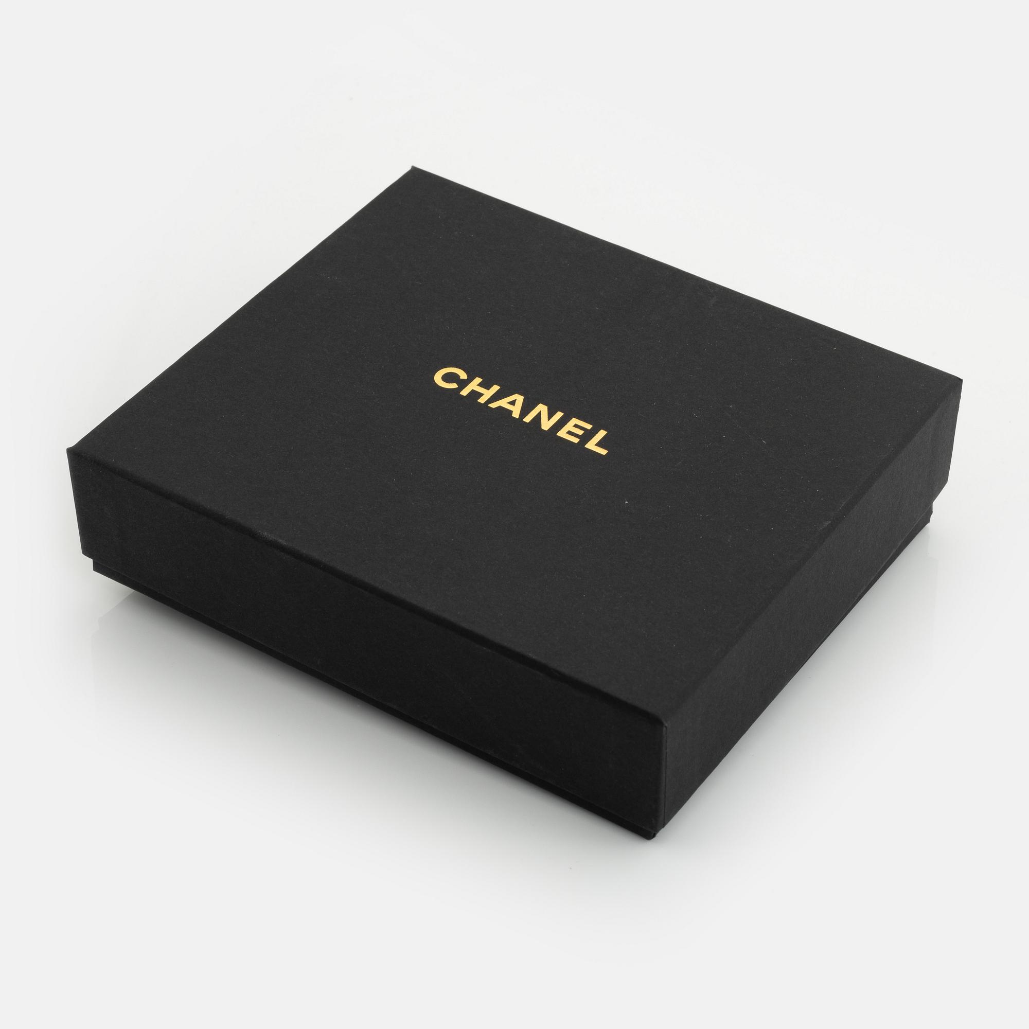 Chanel, örhängen.