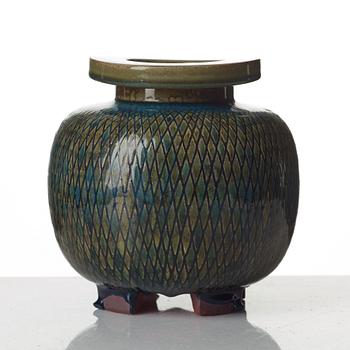 Wilhelm Kåge, a 'Farsta' stoneware jar, Gustavsberg studio 1957.