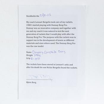 Tennisracket. Signerad Björn Borg. Speciellt framtaget midsized Borg Pro test racket, Graphite-förstärkt.