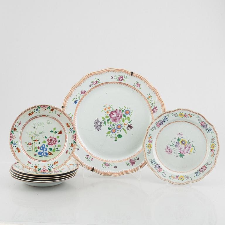 Eight pieces of Chinese Famille Rose porcelain, Qing dynasty, 18th century.
