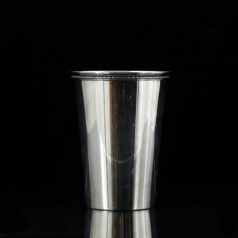 BÄGARE, silver, Sven Arne Gillgren, GAB, Stockholm 1965. Vikt ca 260 gram.