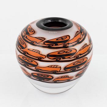 Olle Brozén, vas, glas, signerad. Kosta Boda Limited Edition 7/20.