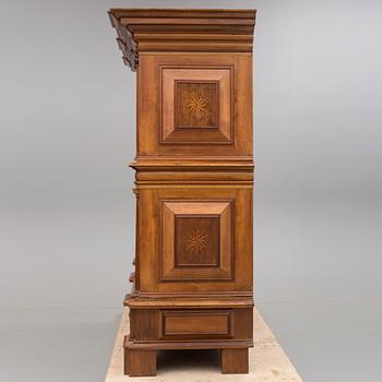 SKÅP, barock. 1700-talets första hälft.