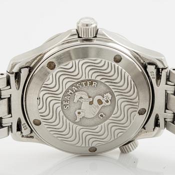 Omega, Seamaster 300M, armbandsur, 36,25 mm.