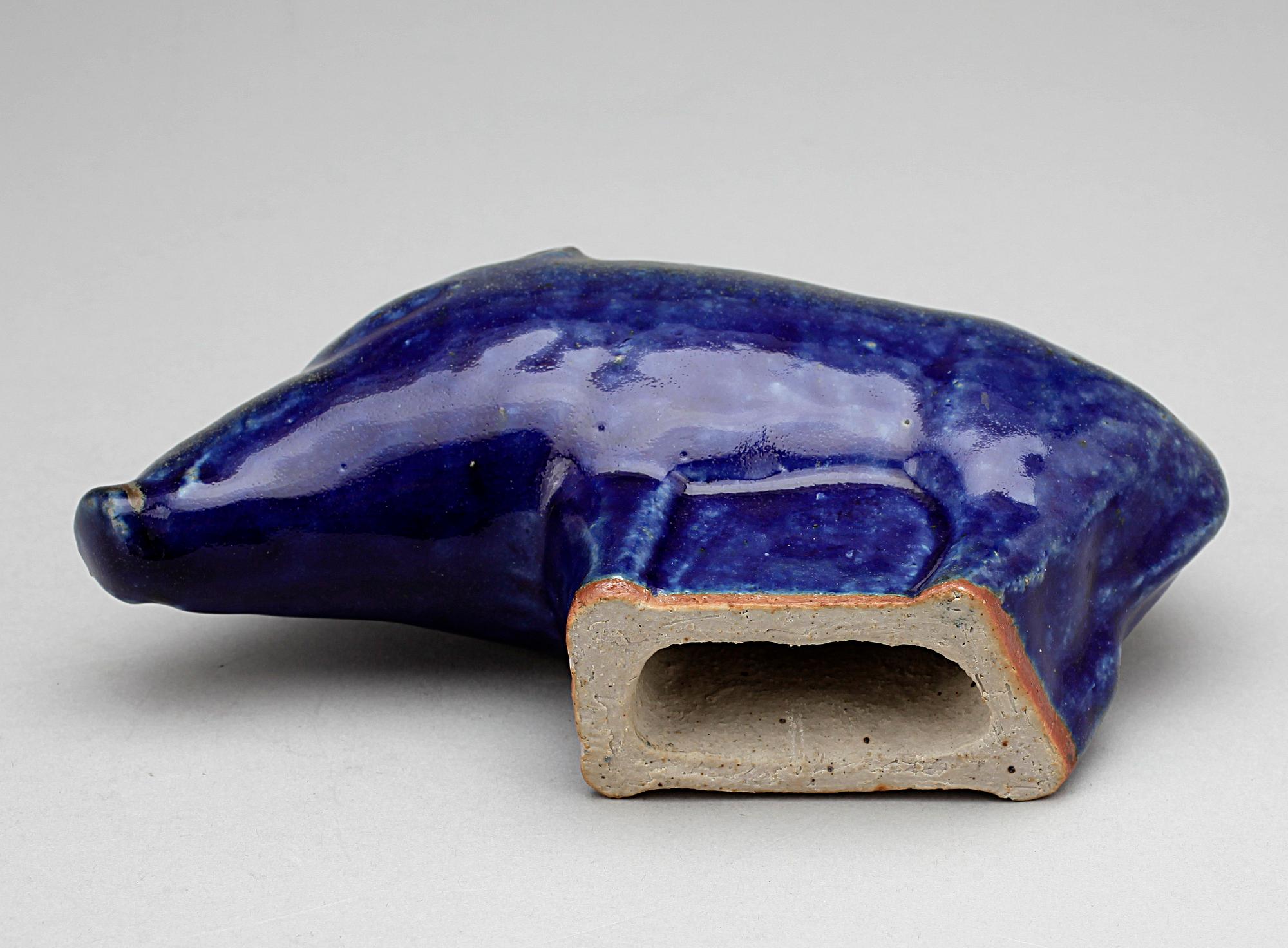 ULLA KRAITZ, figurin, stengods, sign.