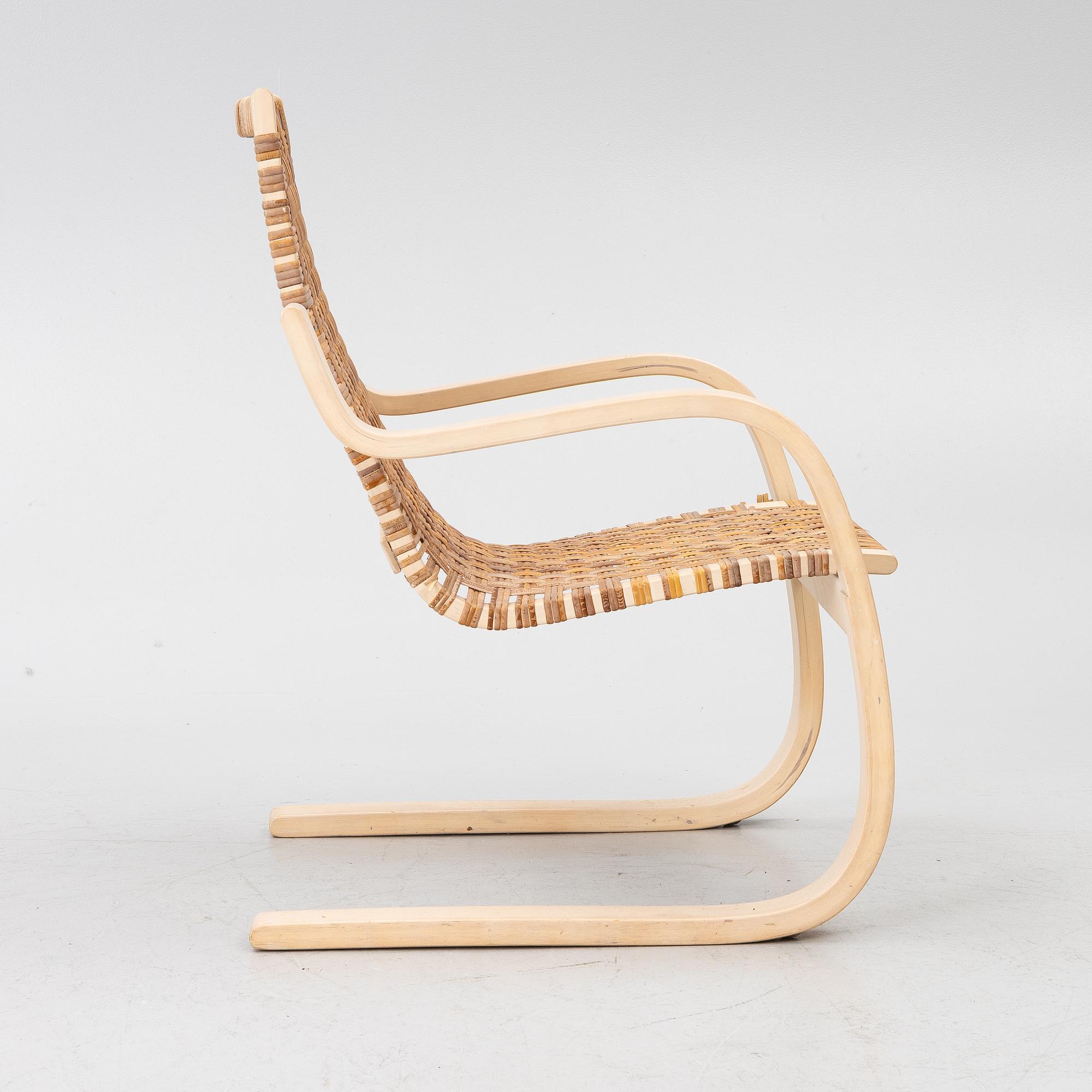 Alvar Aalto, A model 406 armchair, Artek,  second half of the 20th century.