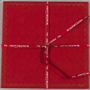 SCARF, Cartier.