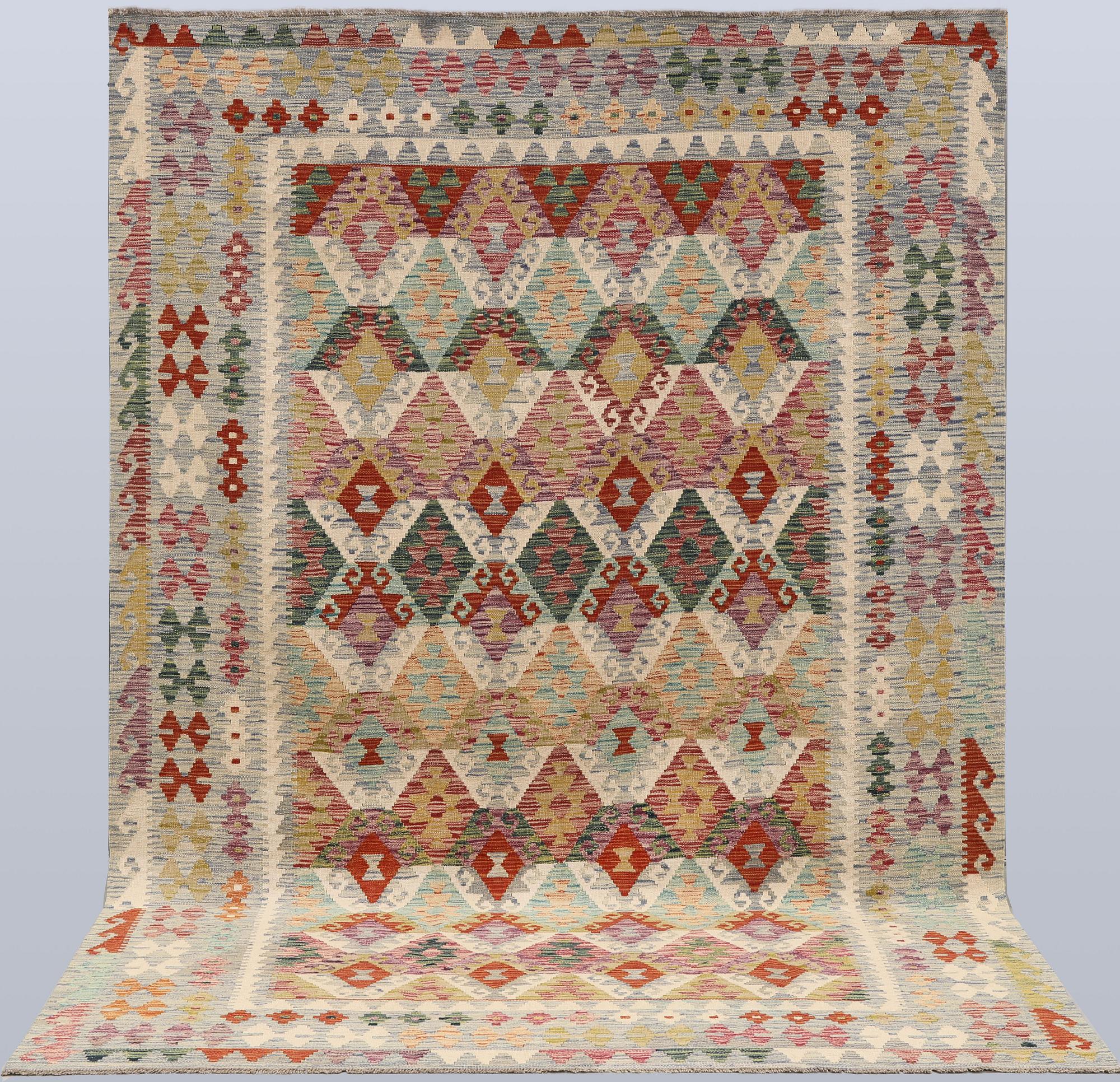 A Kelim rug, c. 296 x 201 cm.