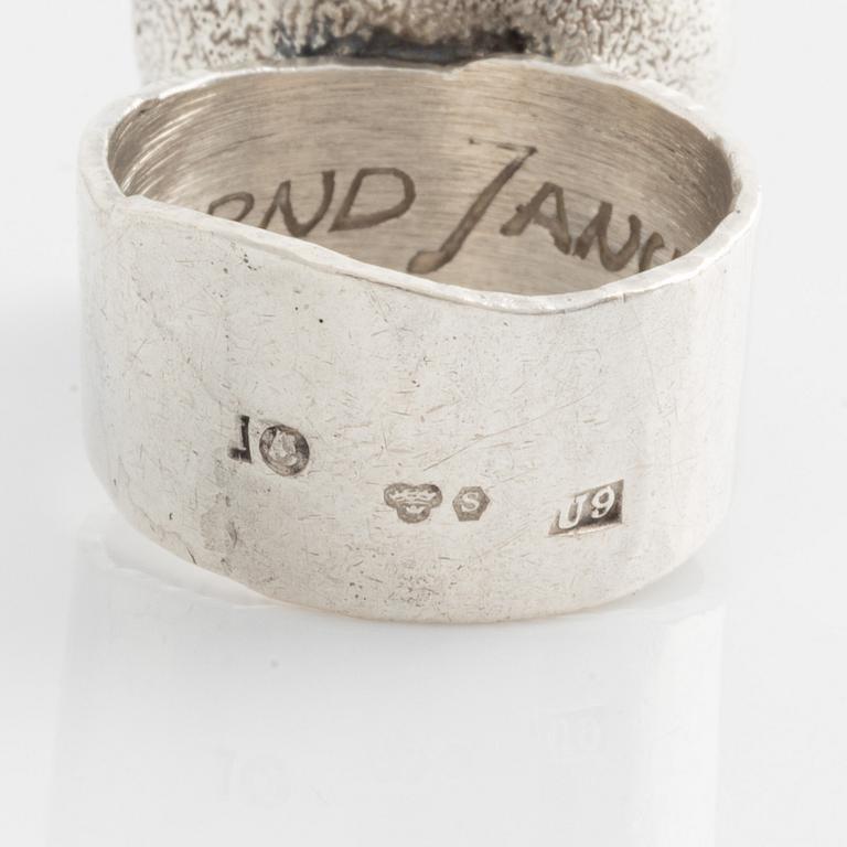 Bernd Janusch, ring, silver.