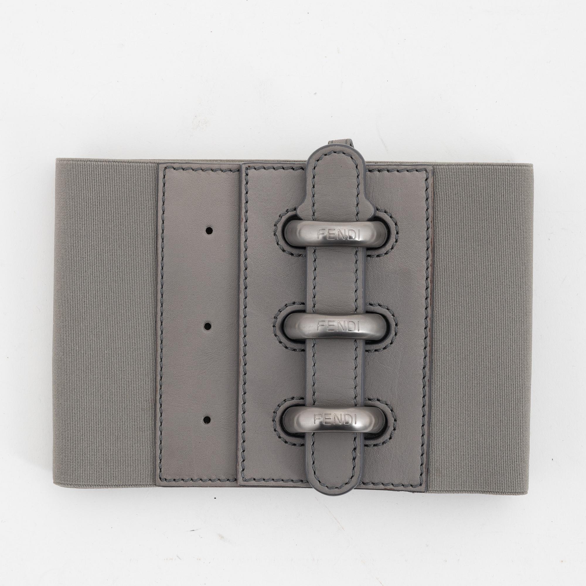 Fendi a leather suede and elastic belt size 70. Bukowskis