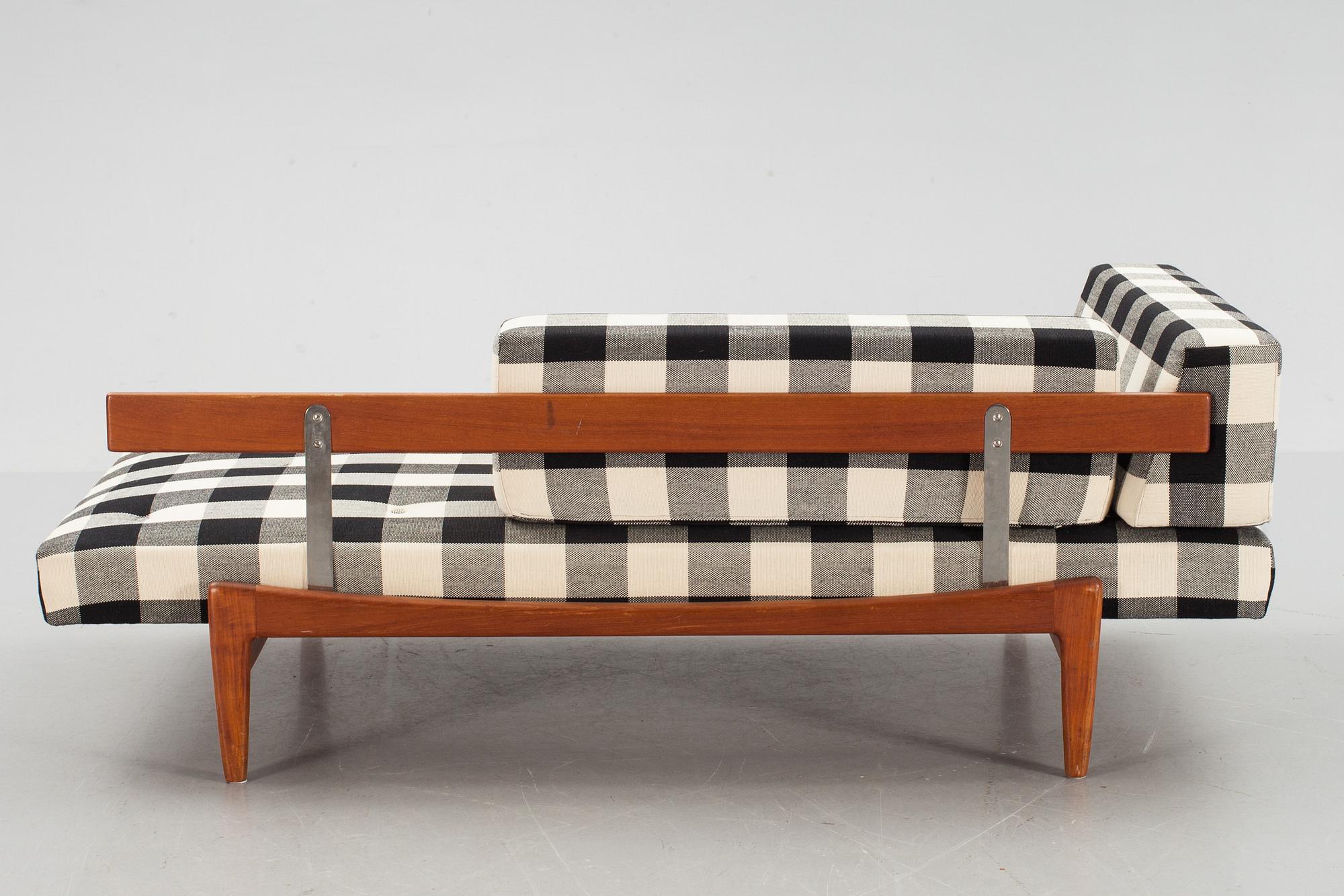 DAGBÄDD, Ib Kofod-Larsen, OPE, Jönköping, 1950/60-tal.