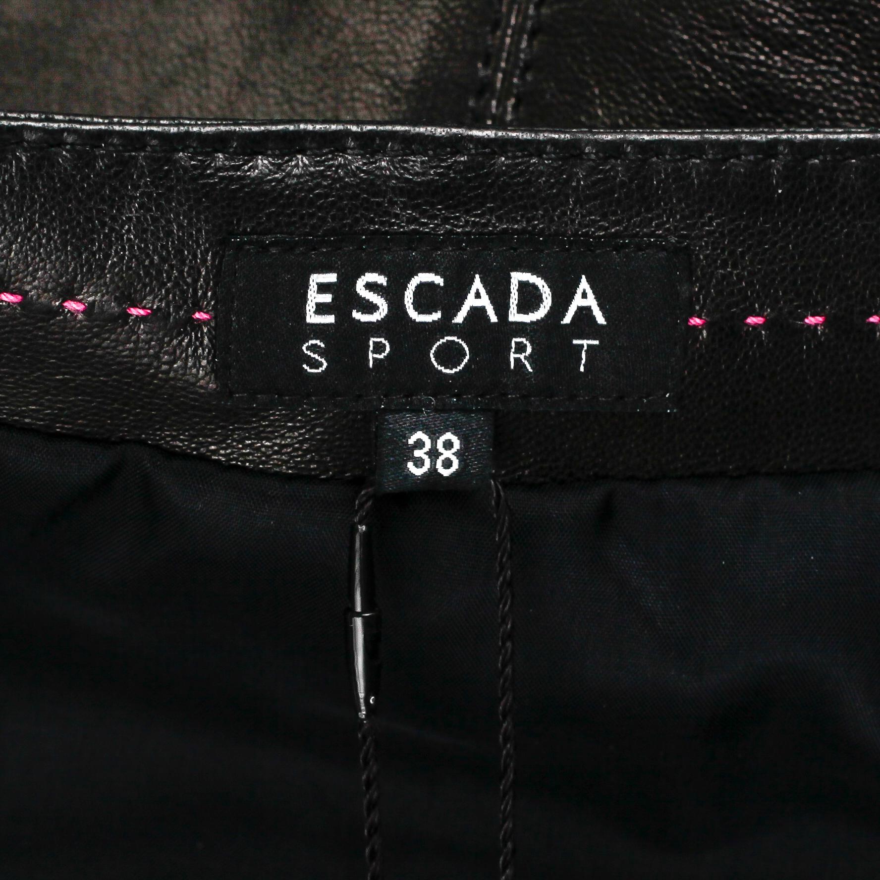 KJOL, Escada.
