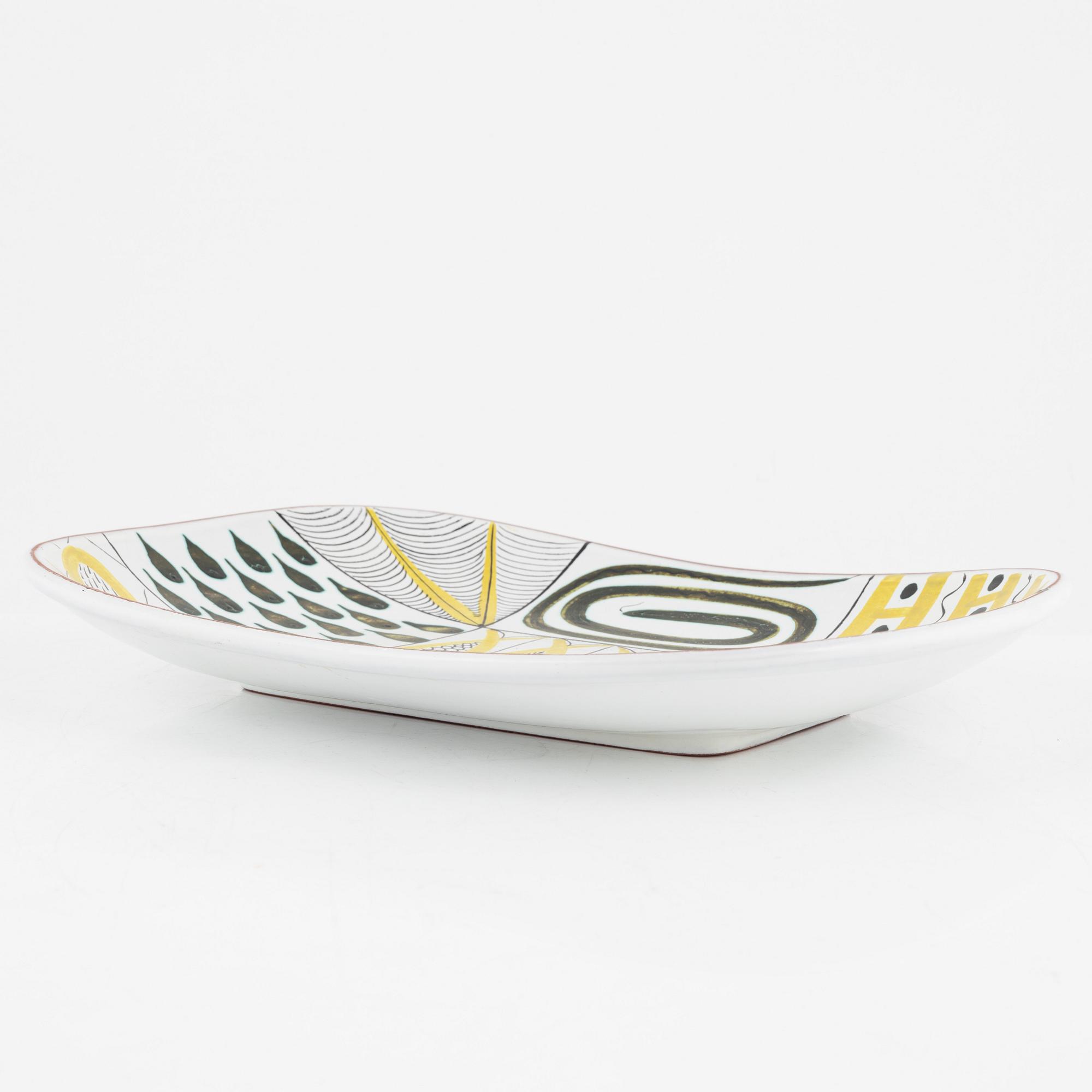 Stig Lindberg, a faience dish, Gustavsbergs studio.