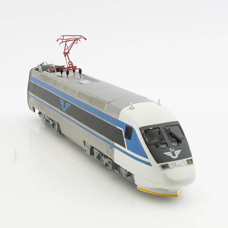 Ellok SJ Litt X2 skala 1/87 loknummer 2001  3 dlr i ask.