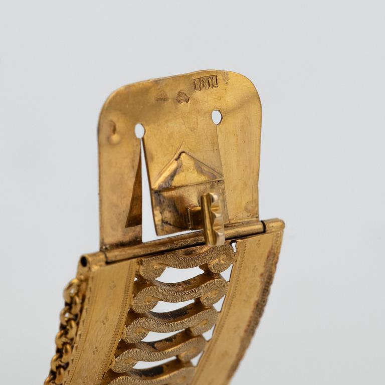 Arm ring, 18k gold.