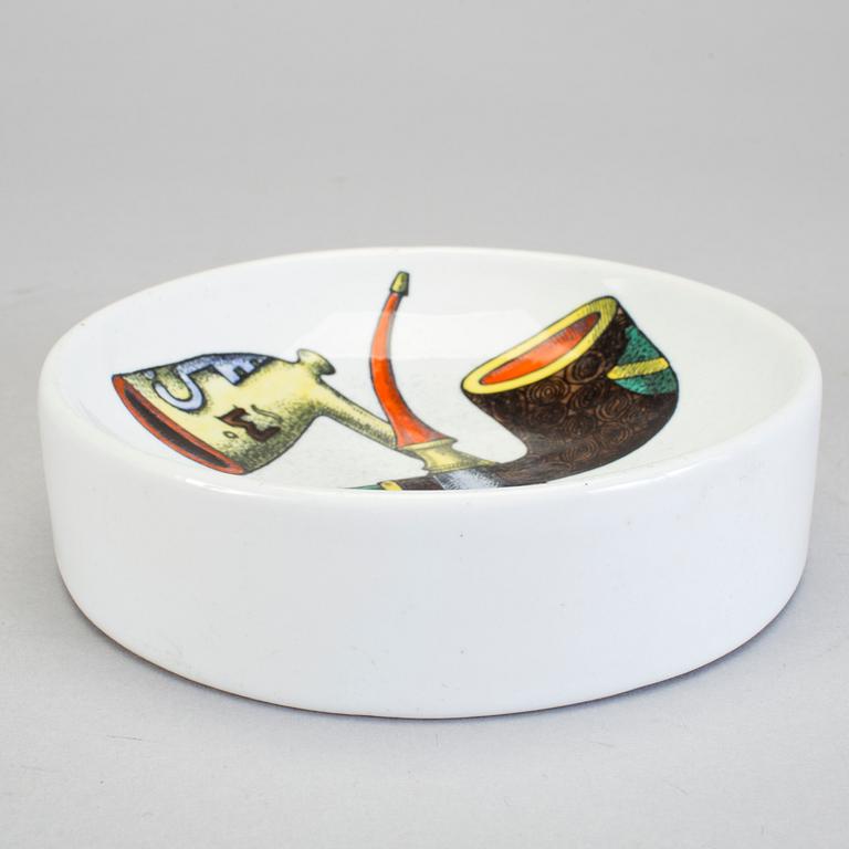 A Fornasetti porcelain ash tray, Milan, Italy.
