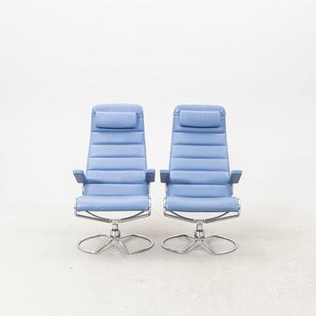 Bruno Mathsson, 3 swivel chairs, "Minister", Mathsson International, designed in 1986.