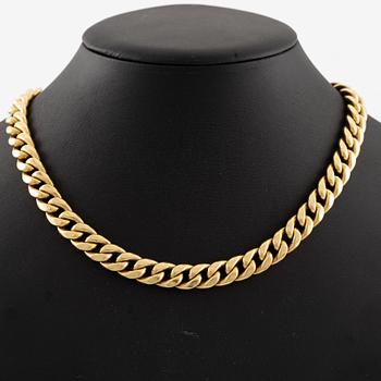 Necklace 18K gold with cabochon-cut sapphires.